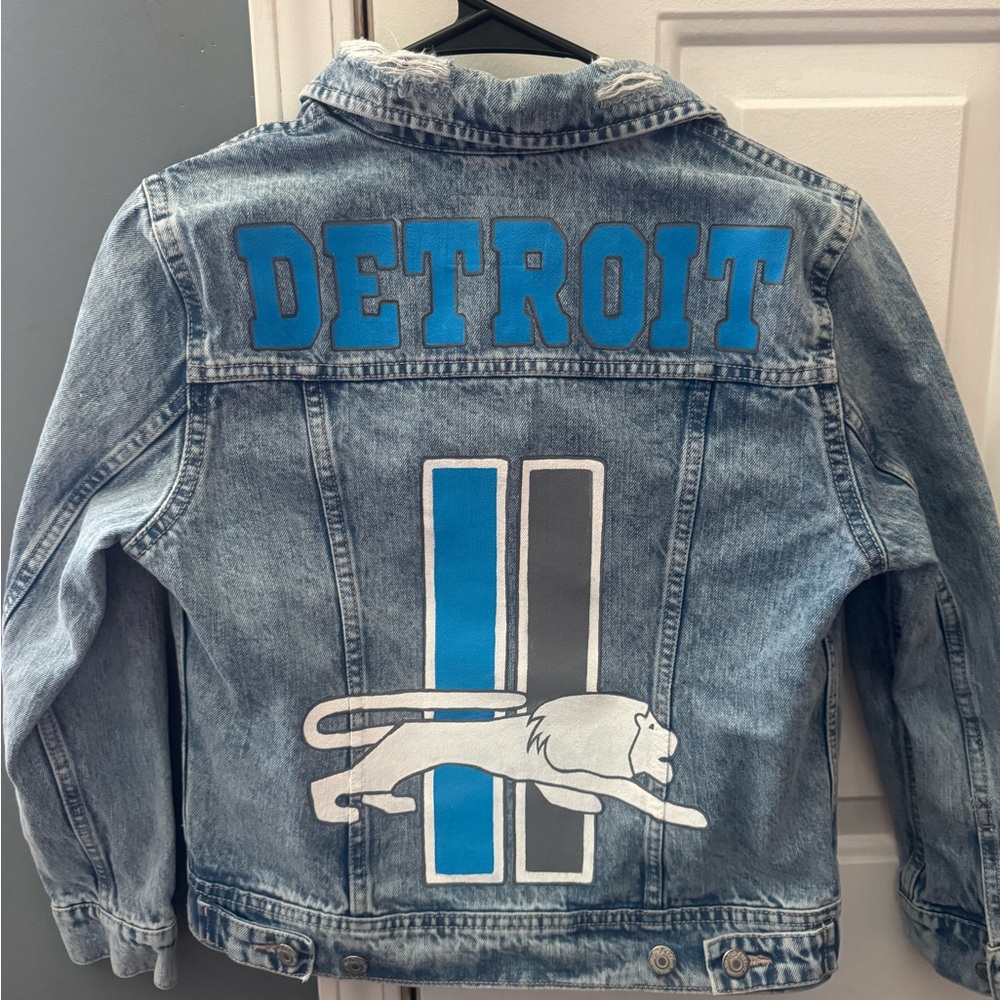 Detroit Lions hand painted Jean jacket